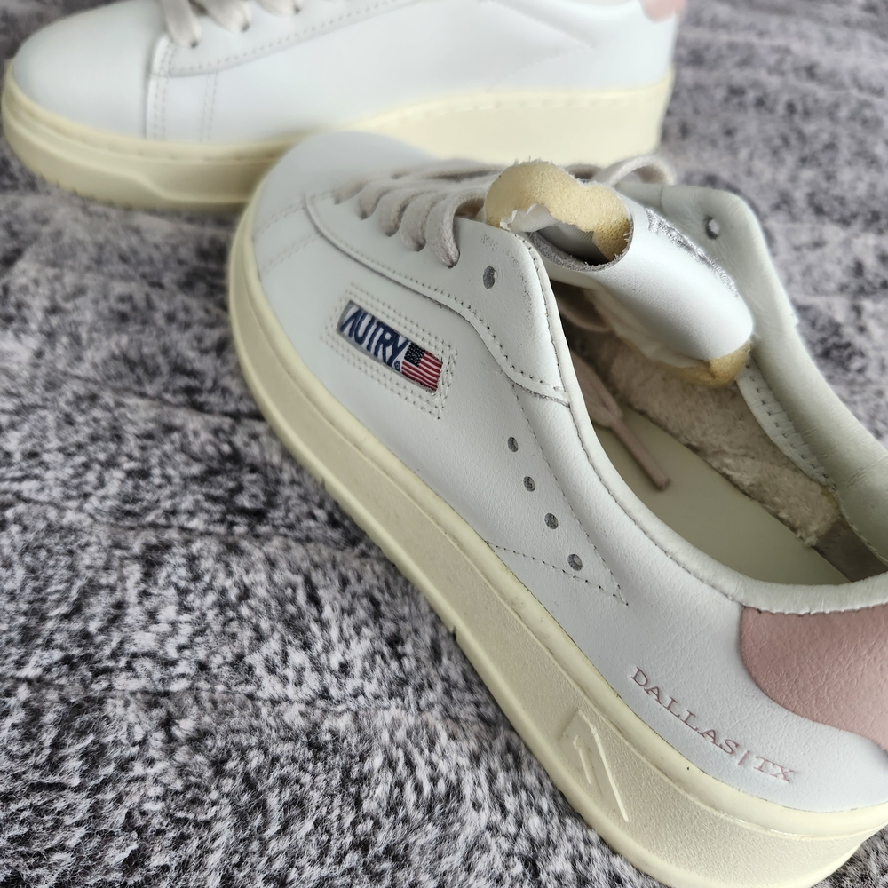 Autry Kids White and Pink Sneakers - Picture 4 of 9